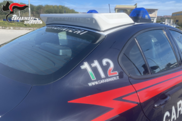 Investimento in corso Gelone a Siracusa, caccia all’auto pirata: i Carabinieri denunciano un 83enne per omissione di soccorso