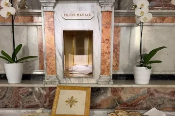 Sacrilegio a Termini Imerese: profanato il Tabernacolo nella chiesa del Carmelo. Lorefice: «Prepariamo la riparazione con la preghiera»