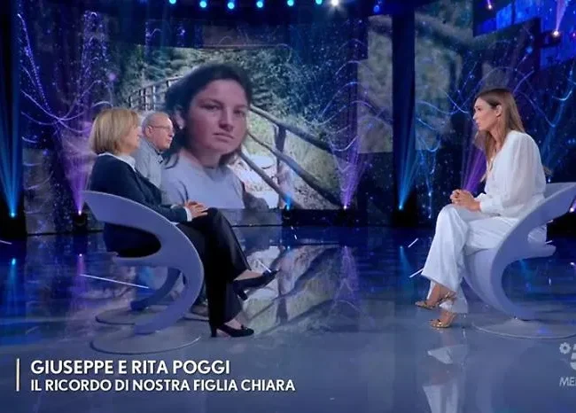 Delitto di Garlasco, lo sfogo dei genitori di Chiara Poggi a Verissimo: “Per noi il colpevole resta Stasi. Basta circo mediatico”