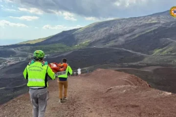 Dramma sull’Etna: malore fatale durante l’escursione, muore un turista canadese di 79 anni