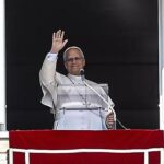 Papa Leone XIV annuncia l’intervento per un nodulo al polmone: “I medici ritengono opportuno operare”