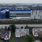 USA, l’impatto ambientale dei Data Center: inquinamento luminoso, fumi tossici e consumi record d’acqua