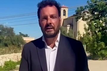 Appalti al Comune, il sindaco Italia: «Addolorato per le accuse, io estraneo alle indagini»