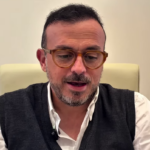 Scontro totale all’ARS sulla norma AERCA, replica l’onorevole Carta: «Le accuse di Spada sono menzogne, ho ideato io i fondi per Floridia e Solarino»