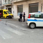 Priolo, macchia d’olio in via Castel Lentini: tempestivo intervento della Polizia Municipale e bonifica dell’asfalto – Video
